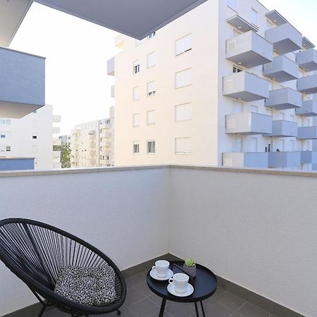 Ferienwohnung Barbara With Private Parking In The Garage Zadar Exterior foto